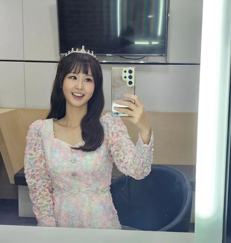 가수 윤수현 인스타그램