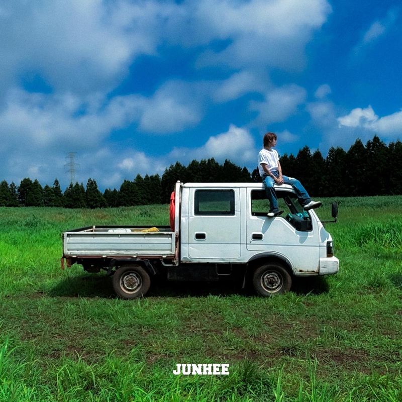“준희, 첫 솔로 앨범에 담은 낮과 밤의 감정”→‘The First Day & Night’ 타이틀곡으로 시작 / 팬엔터테인먼트