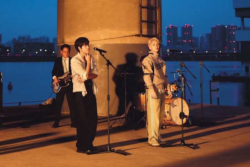 “위로가 필요한 청춘에게”…BIG Naughty·이무진, ‘바이 바이’로 가을 감성→음악 팬 기대 모인다 / 하이어뮤직