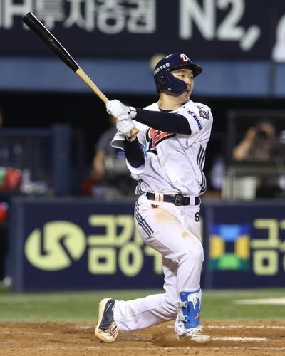 “선두타자 홈런 작렬”…안재석, KIA 원정서 시즌 7호포 터뜨려 / 연합뉴스