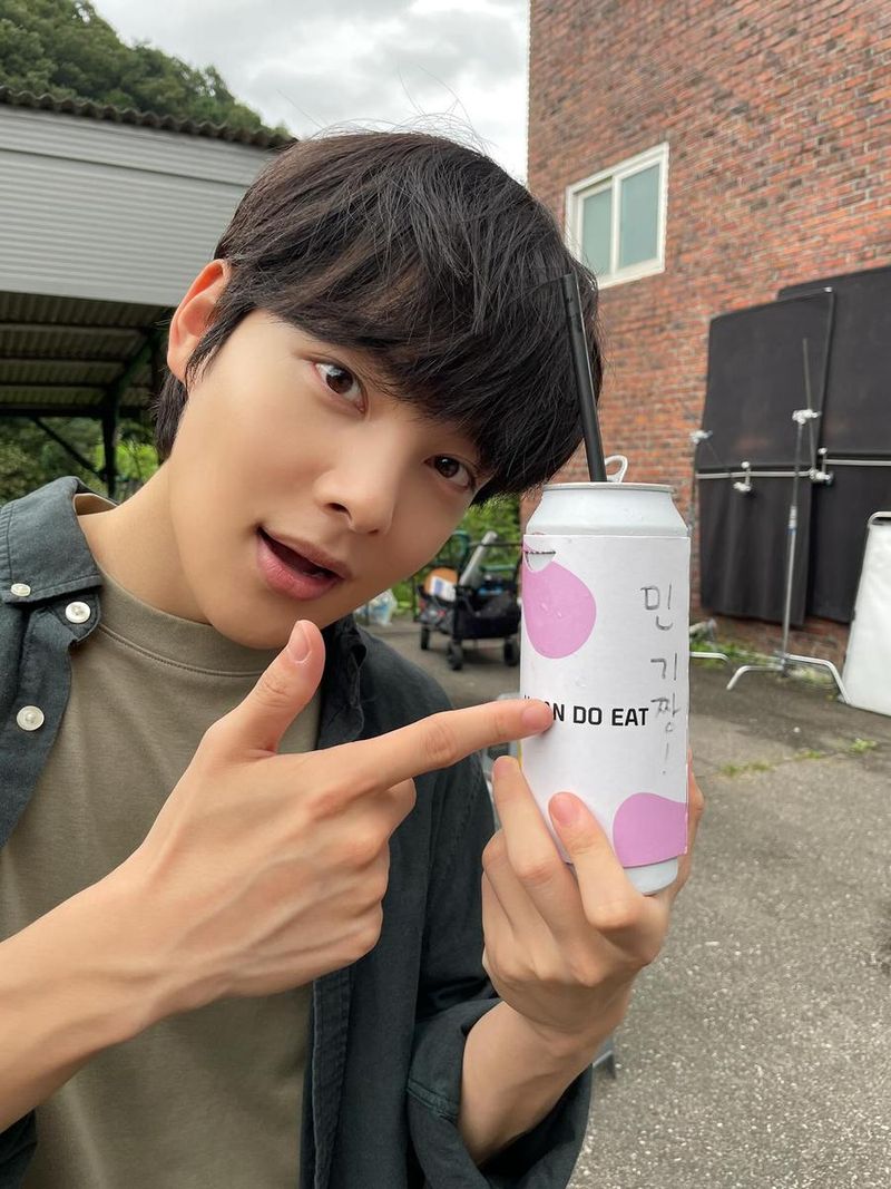 배우 김민기 인스타그램