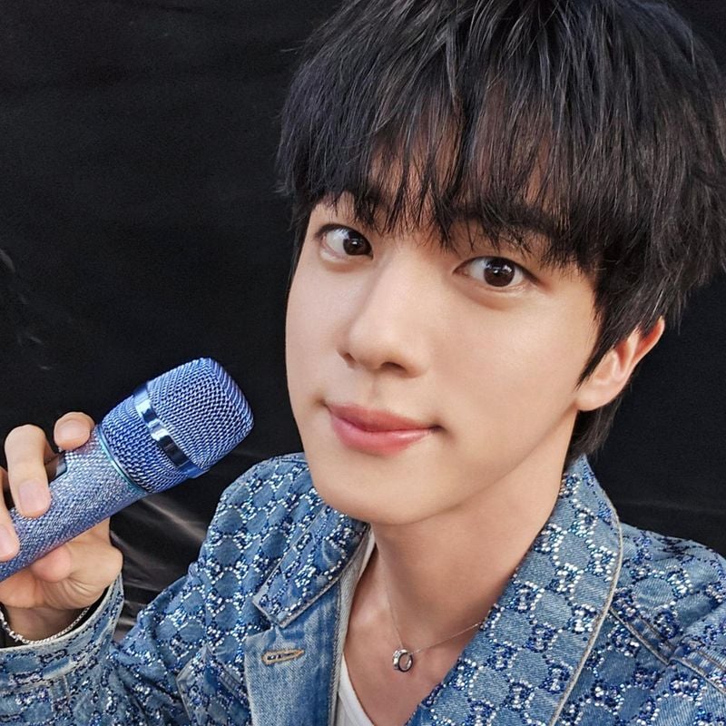 방탄소년단 진, ‘Don't Say You Love Me’로 스포티파이 최장 기록→역사 새로 썼다
