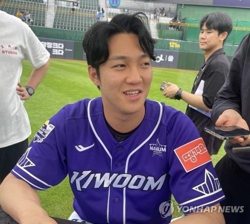 “4월 말 복귀 가시화”…안우진, 키움 합류 준비·회복 속도도 긍정적 / 연합뉴스