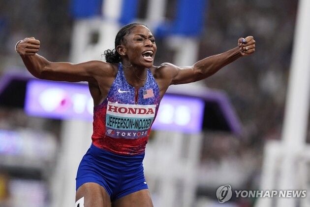 “10초61 괴력 질주”…제퍼슨, 세계육상선수권 女 100m 대회 신기록 / 연합뉴스
