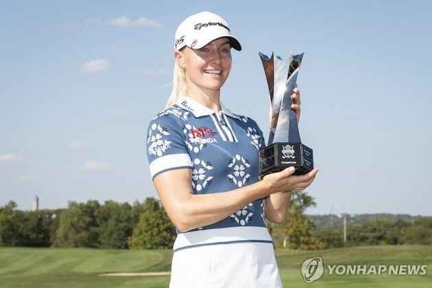 “마지막 홀 극적 역전”…헐, 3년 만에 LPGA 통산 3승 / 연합뉴스