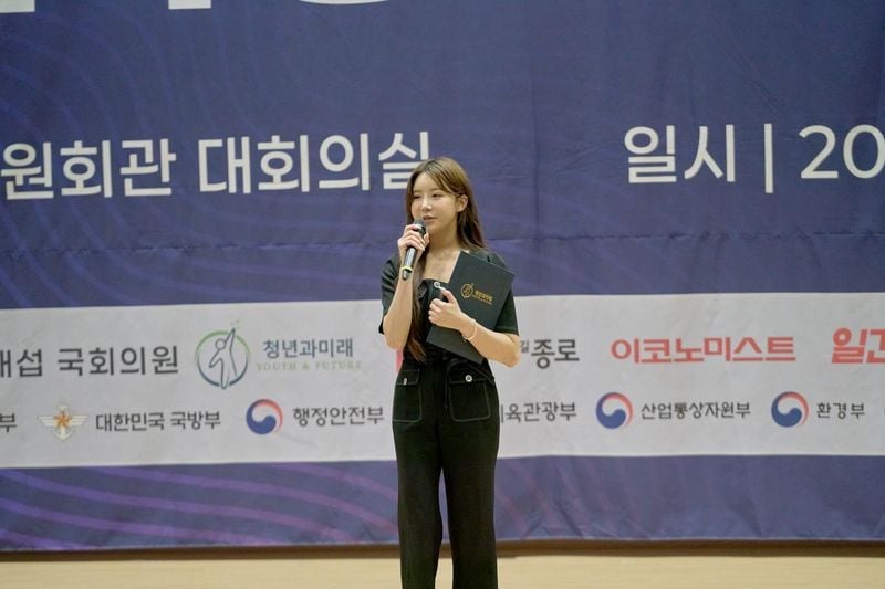 “틱톡 2700만 팔로워 시아지우”…‘청년의 날 축제’ 조직위 위촉→세계로 뻗는 K-콘텐츠 / 써니플레이스