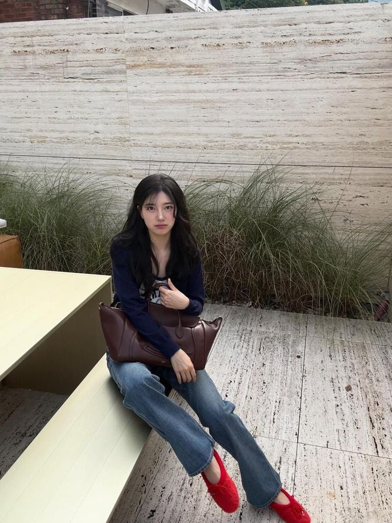 가수 수지 인스타그램