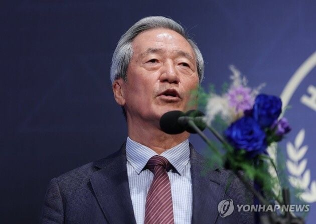 “명예의 전당 헌액”…정몽준, 한국 축구 발전 공로·월드컵 기원 / 연합뉴스