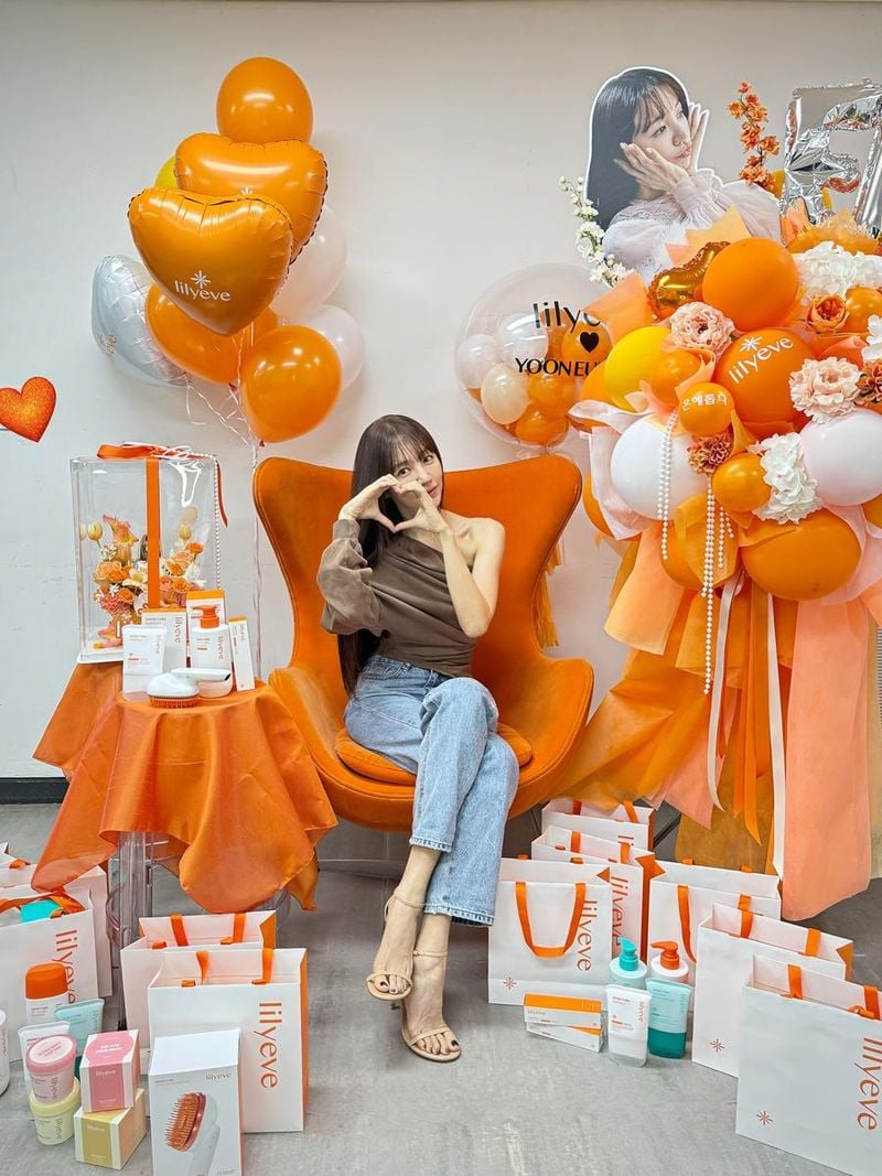 걸그룹 베이비복스, 배우 윤은혜 인스타그램
