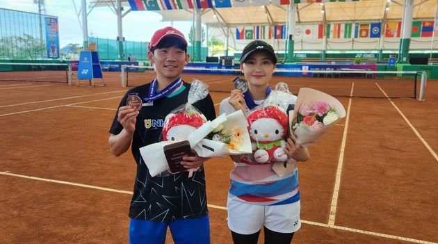 “7세트 접전 끝 패배”…이민선, 문경아시아소프트테니스 단식 은메달 / 연합뉴스