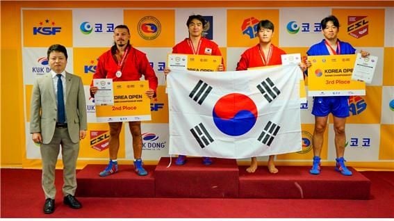 “12개국 열전 펼쳐”…코리아오픈 삼보선수대회 대단원 / 연합뉴스