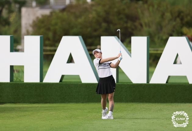 “공동선두 질주”...이다연·박혜준, KLPGA 하나금융 1R 3언더파 / 연합뉴스