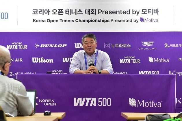 “시설 미달 지적”…WTA 조 부회장, 올림픽공원 코트 개선 촉구 / 연합뉴스