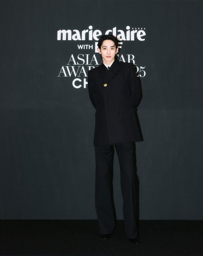 “존재감 증명한 글로벌 배우”…이수혁, ‘마리끌레르 아시아스타어워즈’ 비욘드 시네마상→S라인 인기 / 마리끌레르