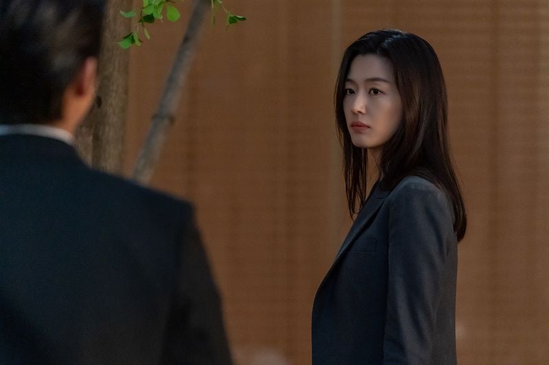 “소용돌이치는 내면”…전지현, ‘북극성’ 충격의 대면→연기력으로 시선 압도 / 월트디즈니컴퍼니코리아