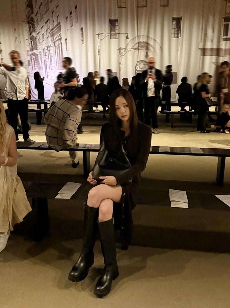 배우 채수빈 인스타그램