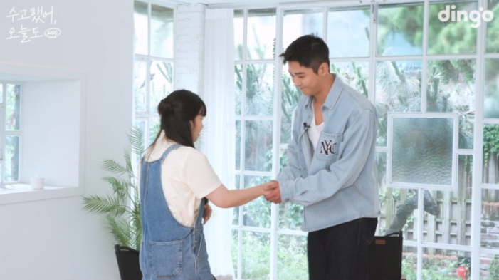 로운, 진심 담은 역조공 한상…투병팬 위한 손길→따뜻한 위로 물결