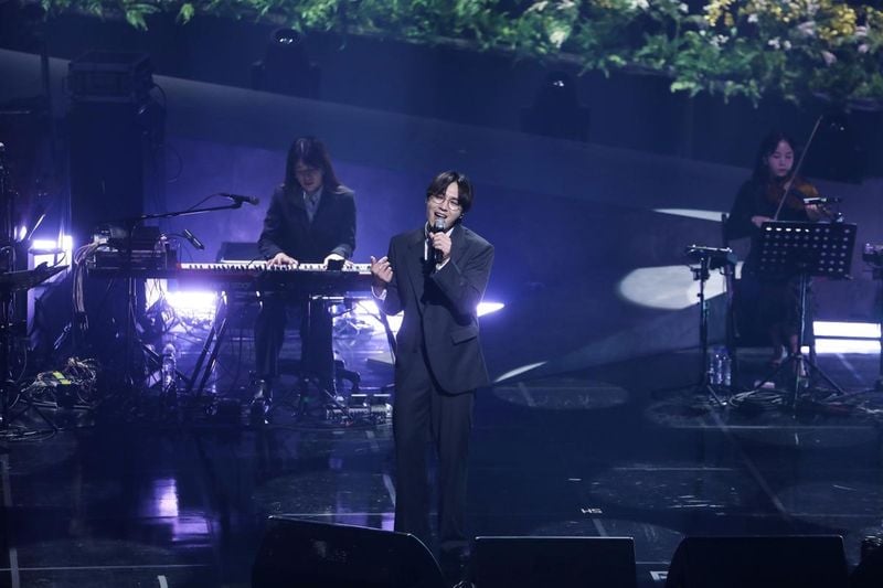 “이석훈, 미발매곡까지 울렸다”…‘쓰임 : 새로, 쓰임’ 소극장 열기→팬심 적셨다 / C9엔터테인먼트