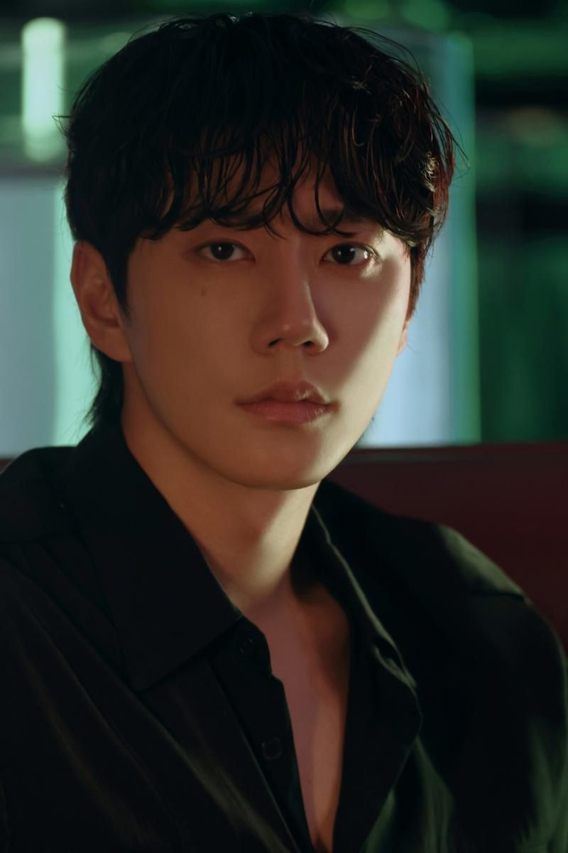 “다시 시작된 낭만”…이준영, ‘LAST DANCE’로 5년 만 가수 복귀→직접 쓴 진심 전했다