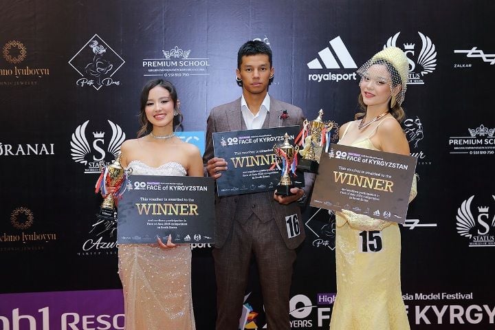 수상자 Aitolgon Almaz Kyzy, Turgunbek Anarbekov, Adelina Zaria / 아시아모델페스티벌조직위원회