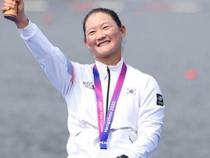 “세계선수권 은메달 쾌거”…김세정, 한국 조정 최초 메달 획득 / 연합뉴스