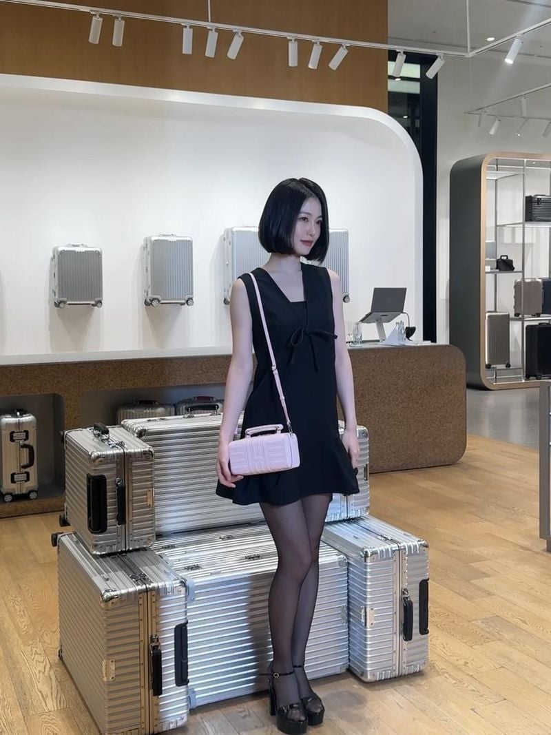 배우 신예은 인스타그램