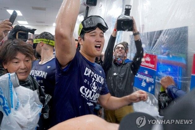 “유니폼 판매 3년 연속 1위”…오타니, MLB 역대 네 번째 기록 / 연합뉴스