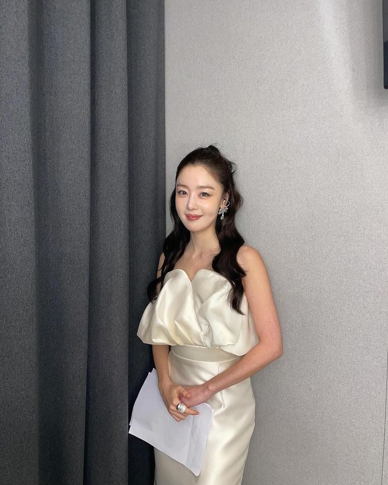 배우 한선화 인스타그램
