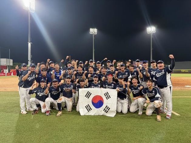 “류현준 결승타·홍민규 무실점”…한국, 아시아야구선수권서 10년 만에 일본 제압 / 연합뉴스