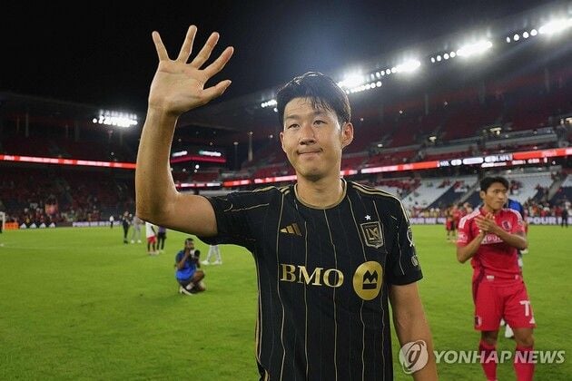 “4경기 연속골 폭발”…손흥민, 세인트루이스전 멀티골로 MLS 8호골 / 연합뉴스