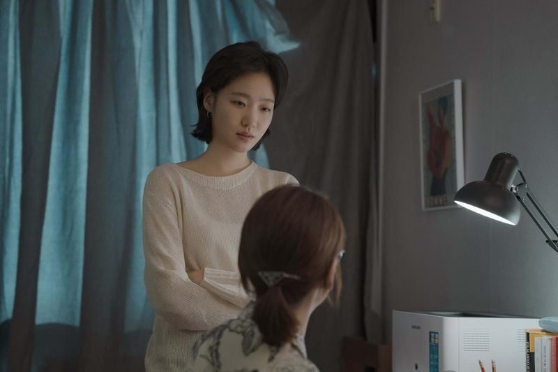 “내면을 꿰뚫는 침묵”…김고은, ‘은중과 상연’ 마지막 장면→세대 공감 열쇠 쥐다