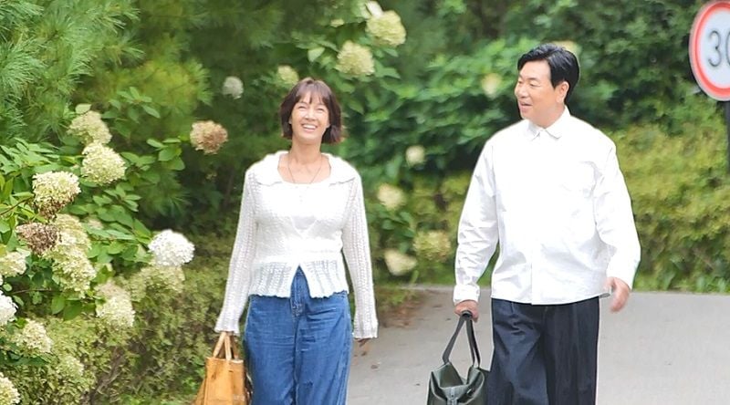 “300일의 설렘 가득”…김일우·박선영, ‘신랑수업’ 야외 결혼식장 이벤트→김종민·빽가 지원사격 / 채널A