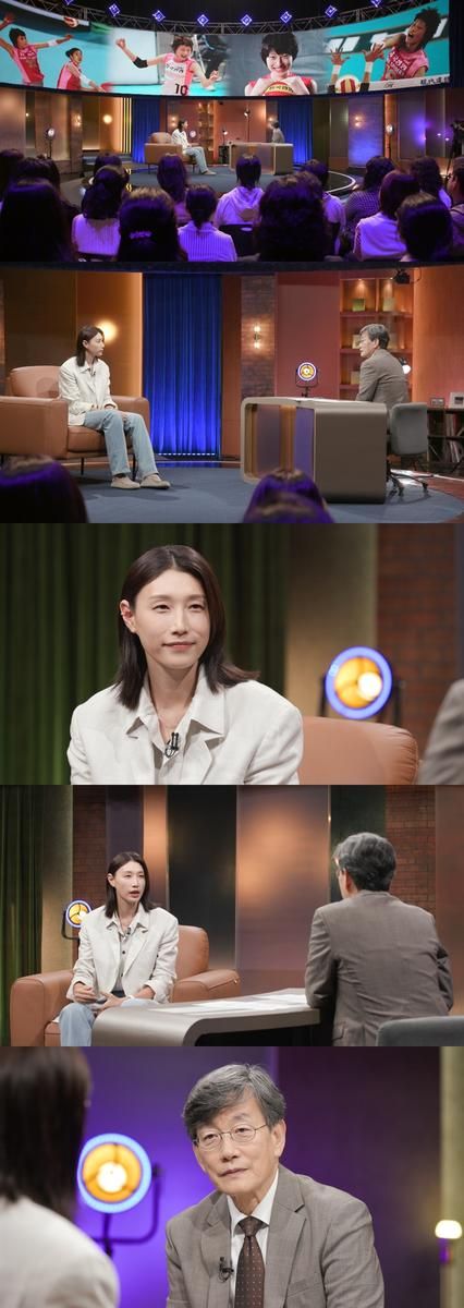 “국가대표 여부 자문에 눈물”…‘손석희의 질문들’ 김연경, 은퇴 이후 첫 진심 인터뷰→배구 인생의 깊이 / MBC