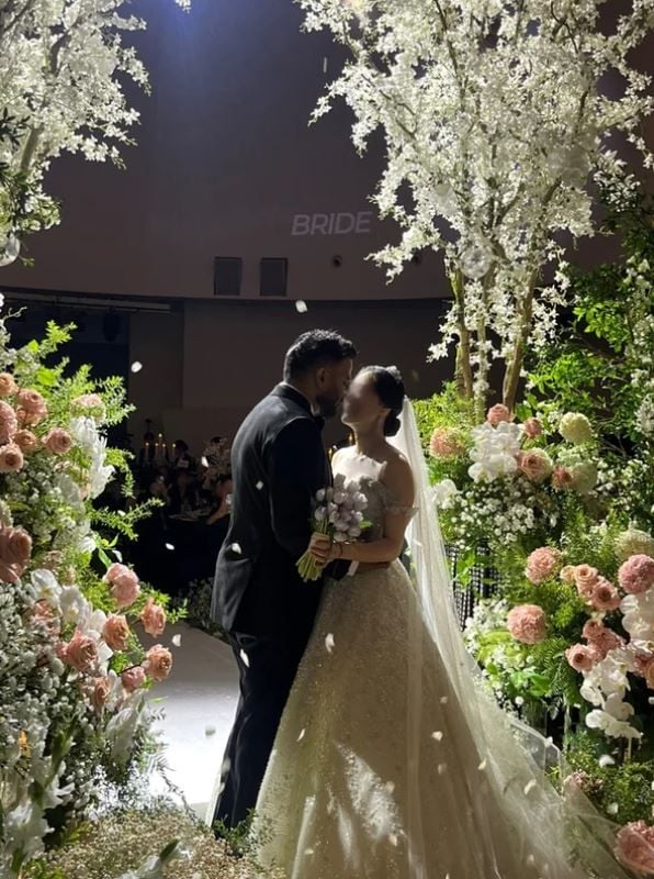 “럭키 결혼 현장에 금수저 인맥 총집결”…조선의 사랑꾼, 인도♥한국 감동 순간→부부 첫 예능 눈길