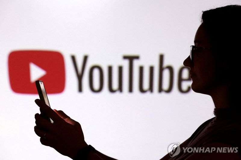 ‘유튜브’ 트럼프 소송 합의…343억 원 지급 결정