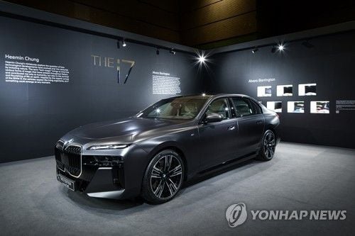 BMW 7시리즈, 대형 럭셔리세단 독주