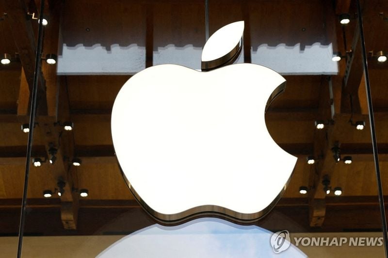 ‘애플’ 비전 프로 개편 중단…스마트 안경 개발 집중에 메타와 경쟁 본격화