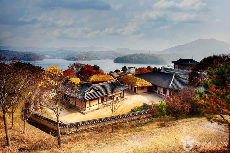 출처 : 한국관광공사(문의문화재단지)