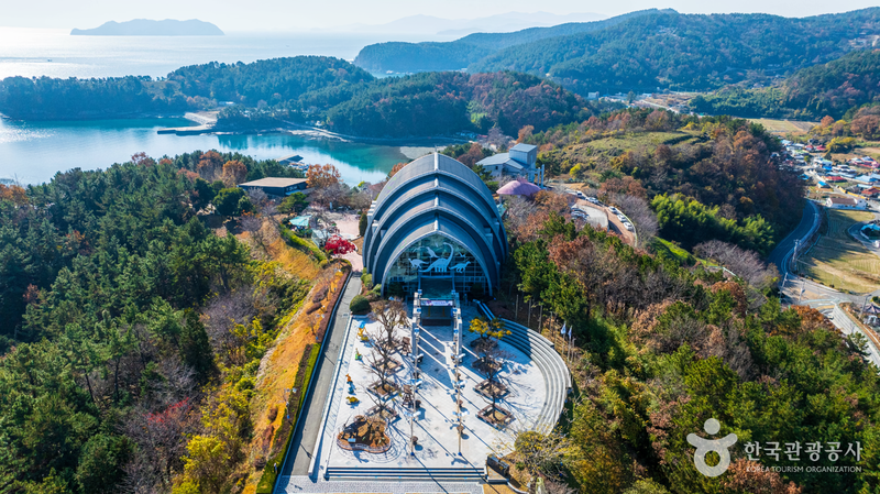 출처 : 한국관광공사 포토코리아(고성공룡박물관)