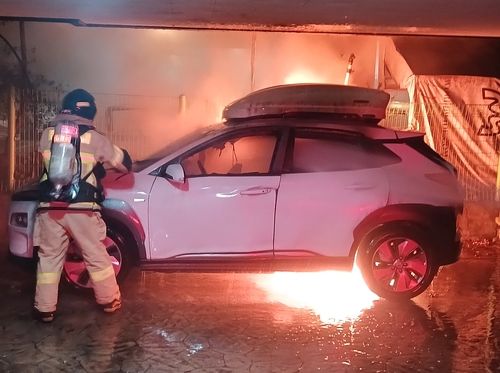 전기차 화재 안전성 우려…현대차 코나EV, 소비자 불신 고조→보상 체계 논란