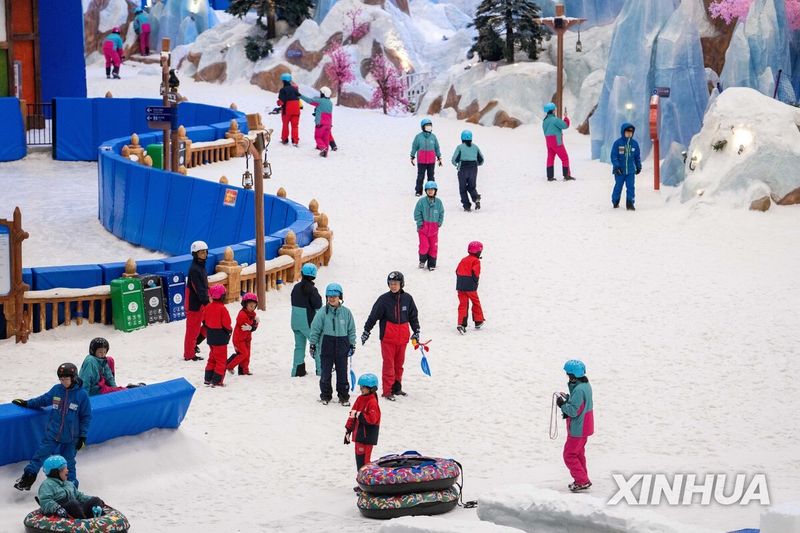 중국 아웃도어 스포츠 인구 4억명 돌파…빙설 산업 196조 원 규모