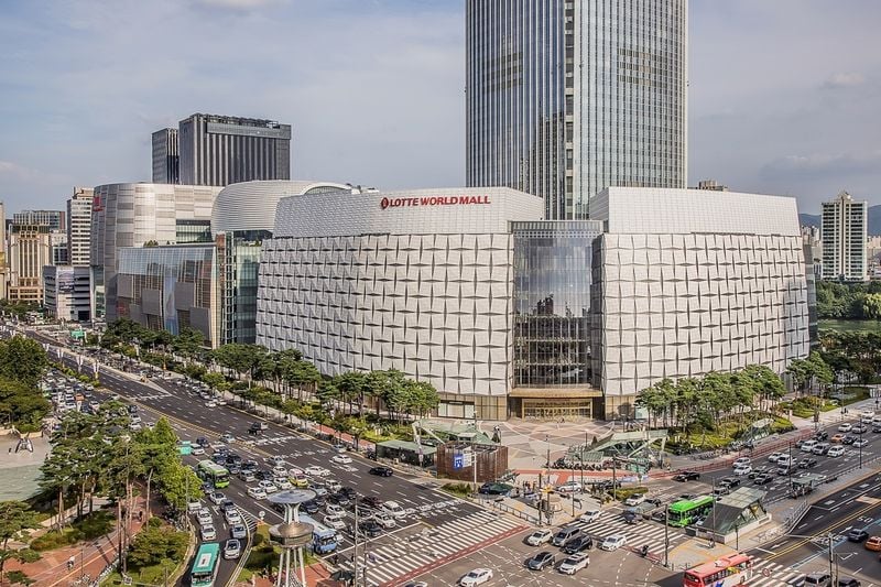 롯데·현대 3분기 영업이익 최대 25%↑…외국인 매출·리뉴얼 효과