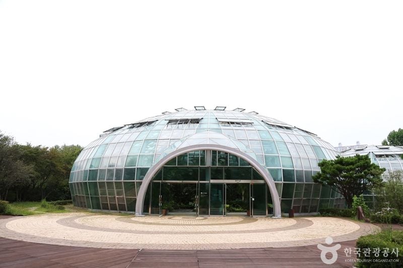 출처 : 한국관광공사 포토코리아(물향기수목원)