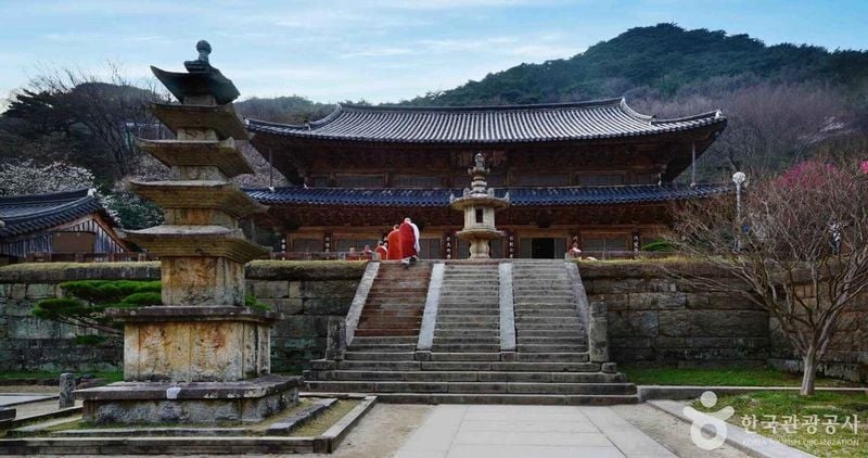 구례화엄사 출처 : 한국관광공사 포토코리아