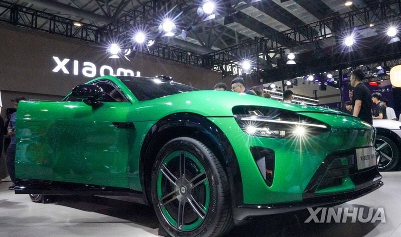 ‘샤오미’ 車·AI 부문 첫 분기 흑자…3분기 매출 22%↑·조정 순이윤 81%↑