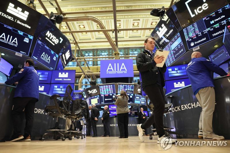 AI 거품 우려에 영국 연기금, 미국 주식 비중 축소…200억 파운드대 자산 재조정