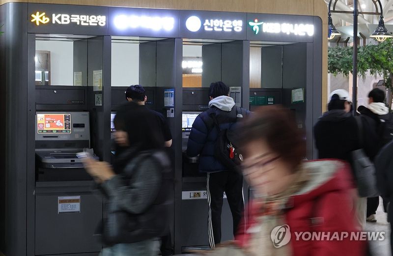 고환율 속 4대 은행 순외환 익스포저 엇갈린 전략…‘하나’ 13.66% vs ‘KB’ 3.18%