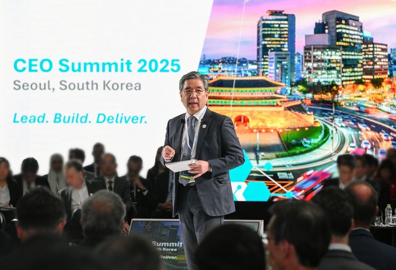 수소위원회 CEO 서밋 개막…현대차·롯데·두산·코오롱 등 참가