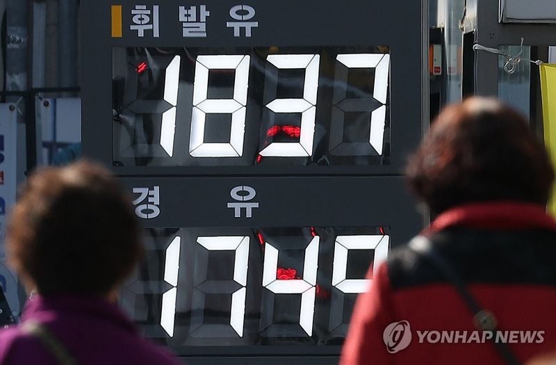 석유류 물가 3년 만에 2.1% 상승…새해 유류세 인하 연장 가능성 커져 / 국가통계포털(KOSIS)