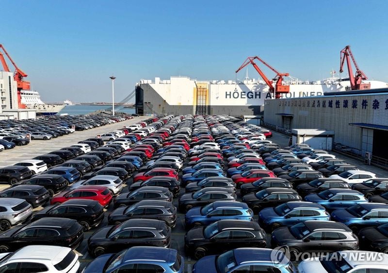 中 11월 수출 5.9% 증가…시장예상 상회·무역흑자 1천116억달러 확대